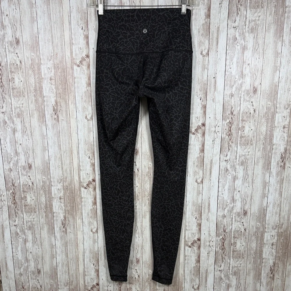 Lululemon Wunder Under Leggings sz 6 Full-On Luxtreme Roll Down Petal Camo Black - Picture 5 of 13